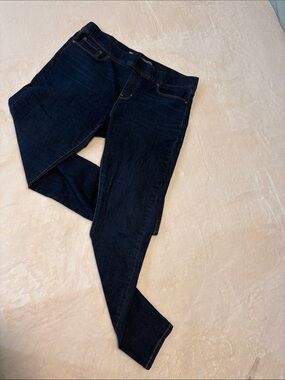 Signature by Levi Strauss Dark Indigo Skinny Jeans
